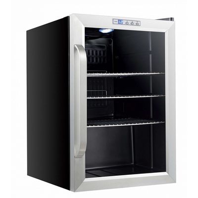 Холодильный шкаф Gemlux GL-BC62WD 1
