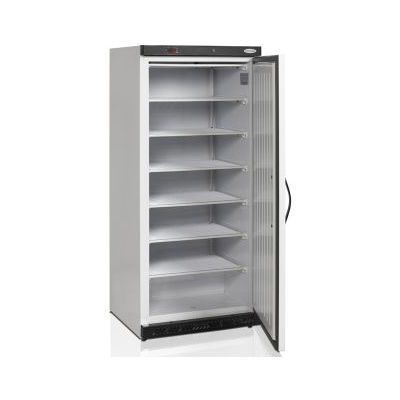 Холодильный шкаф UF550