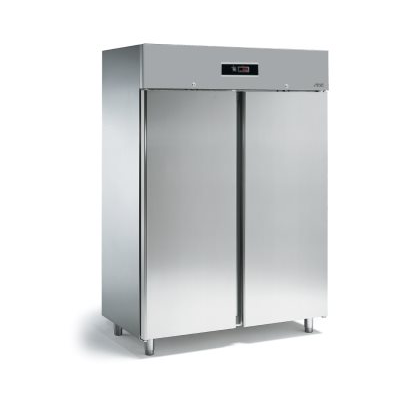 Шкаф холодильный Sagi FD150T